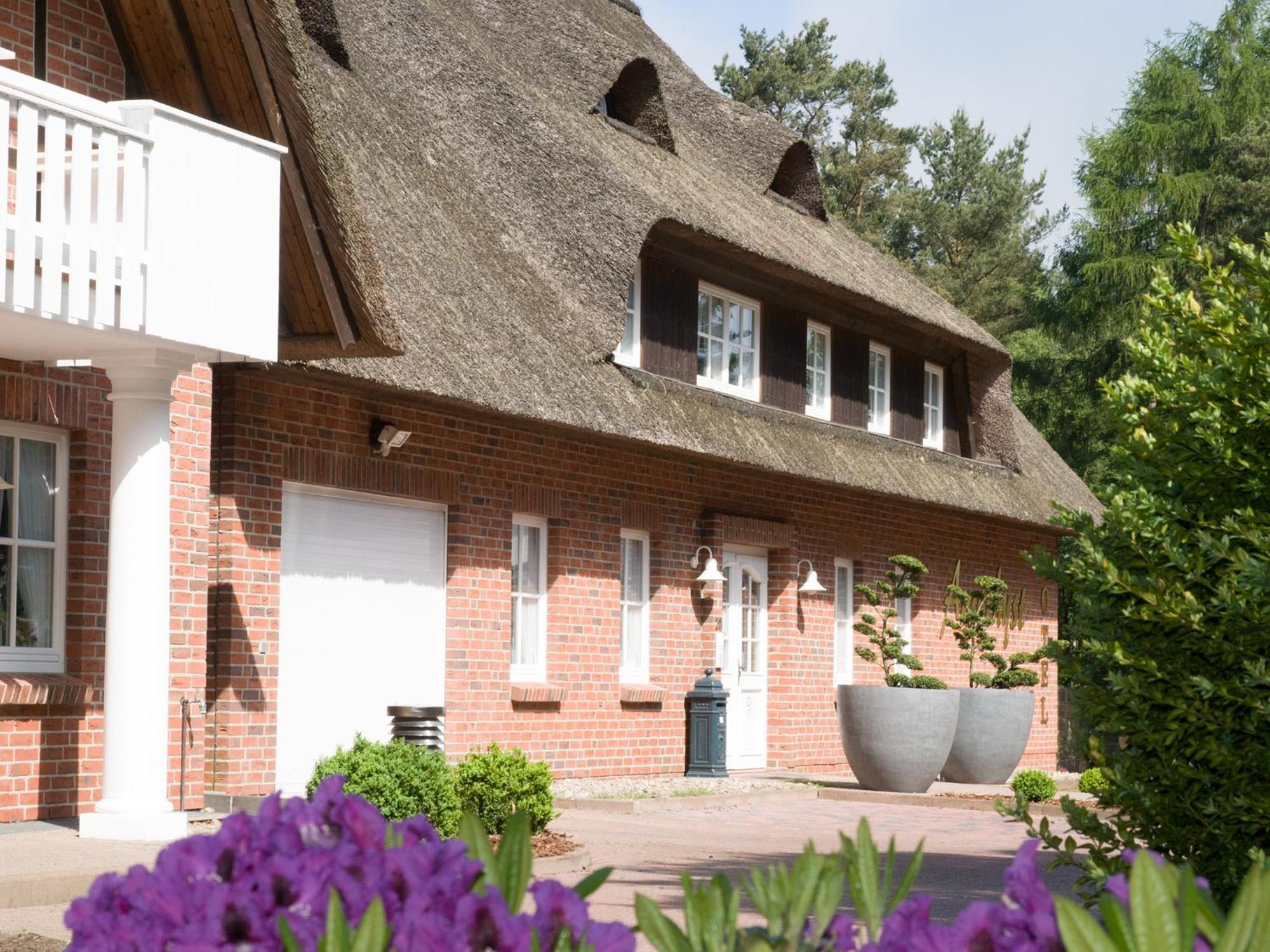 Amethyst Hotel Garni Lueneburg Deutsch Evern Eksteriør billede
